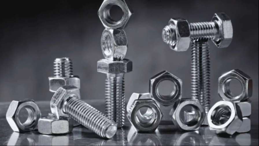 الصاعقة والقوة الإيرانية