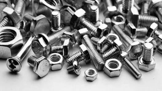 الصاعقة والقوة الإيرانية